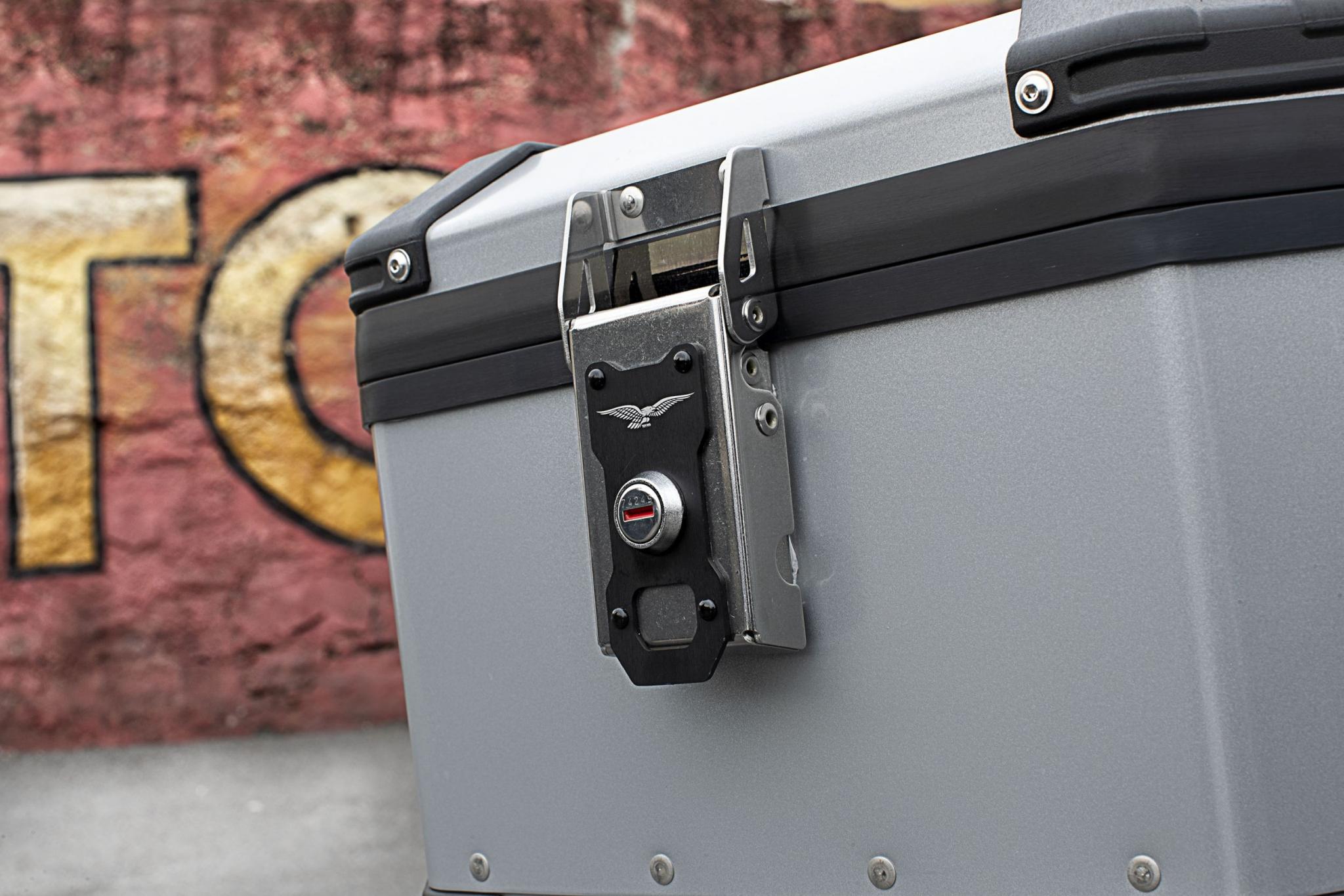 Topcase original de aluminio Moto Guzzi V85 TT